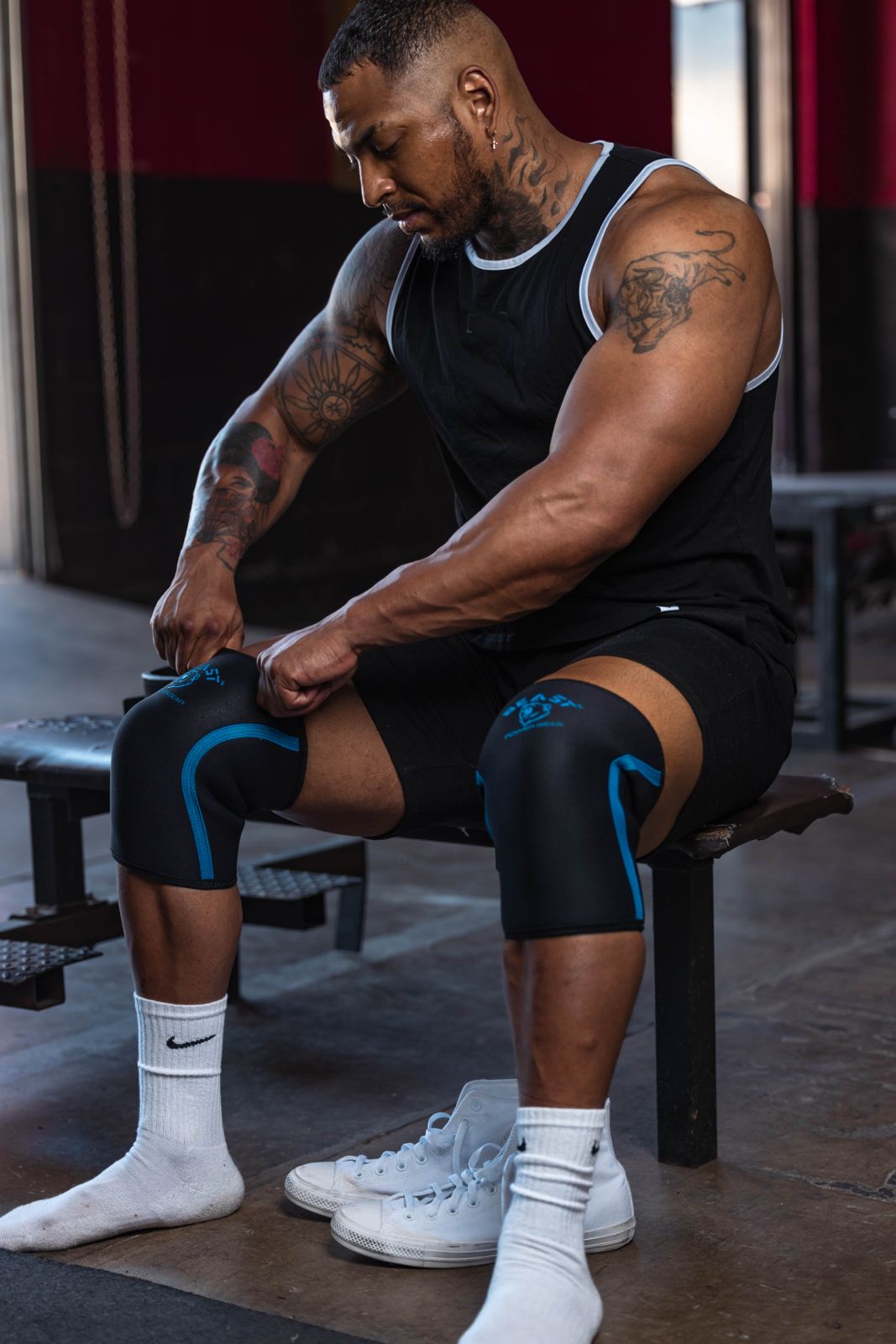 NEOPRENE KNEE SLEEVES – Beast Power Gear